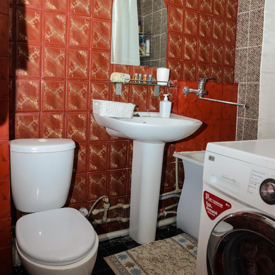 Reliablehouse 2-Х Комнатная Квартира В Центре Apartamento Almatý Exterior foto
